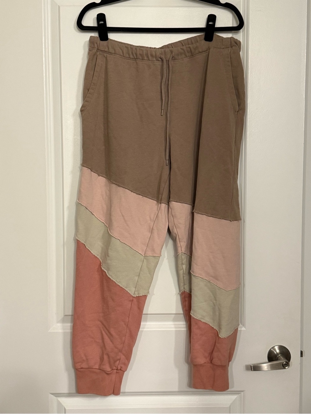 Free People Movement Colorblock Patchwork Joggers Sweatpants Size Large Boho - Picture 2 of 8